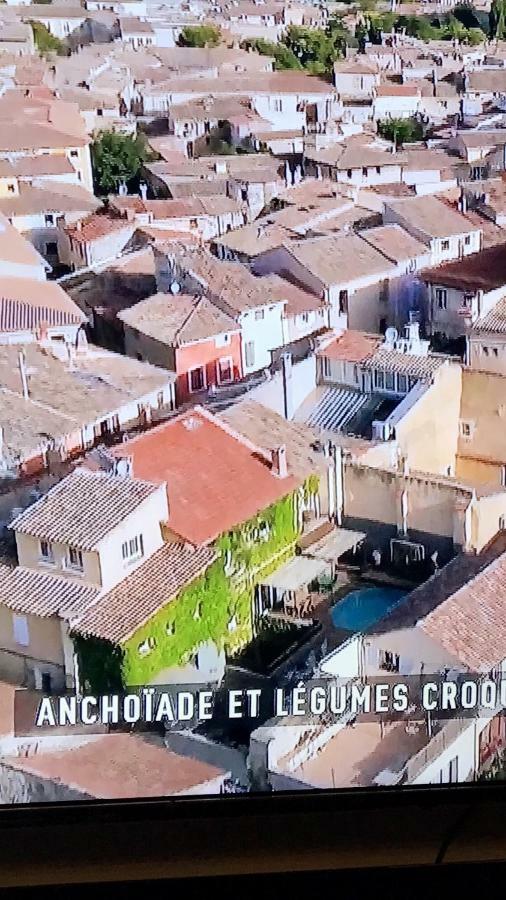 Un Ryad A L'Isle Экстерьер фото